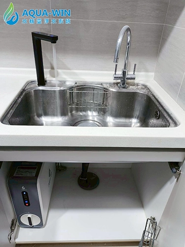 AW-600 廚下型觸控式RO淨水器