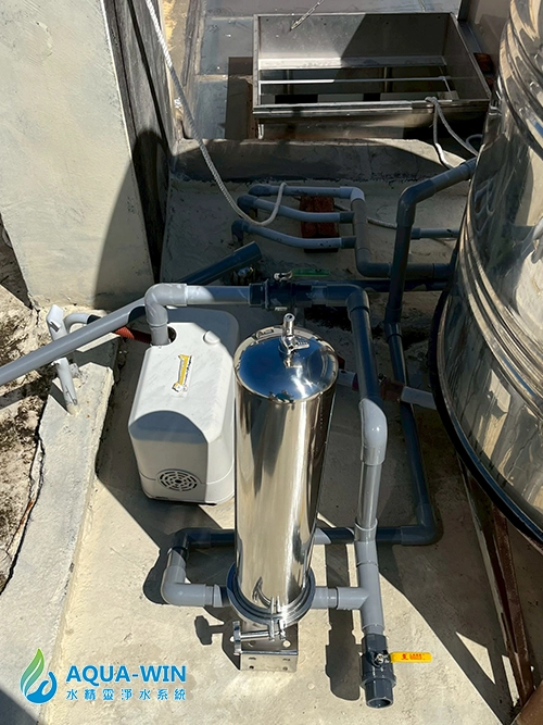 新竹香山透天屋頂安裝20吋大胖豪華型白鐵過濾器，全戶水塔過濾系統實際安裝情形
