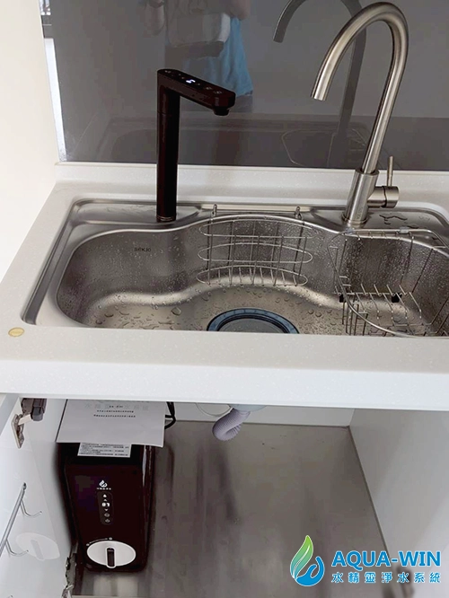 台中北屯家用安裝 AW-600 廚下 RO 淨熱一體機