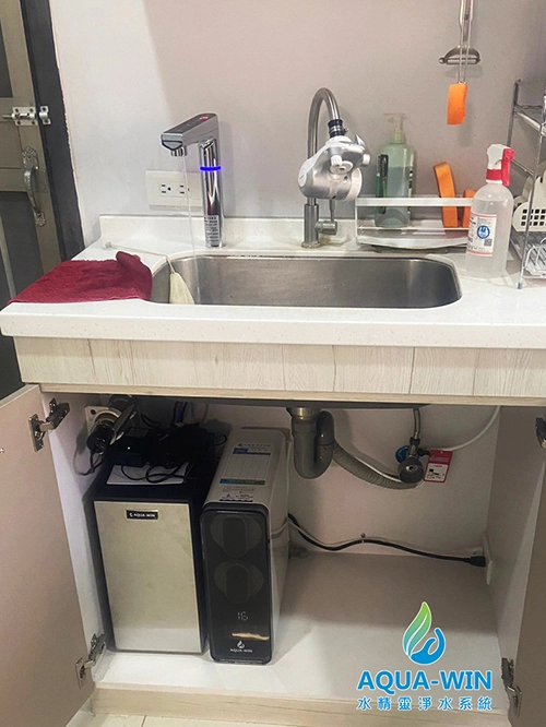 廚下淨水器